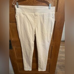 Old Navy White Rockstar Jeggings